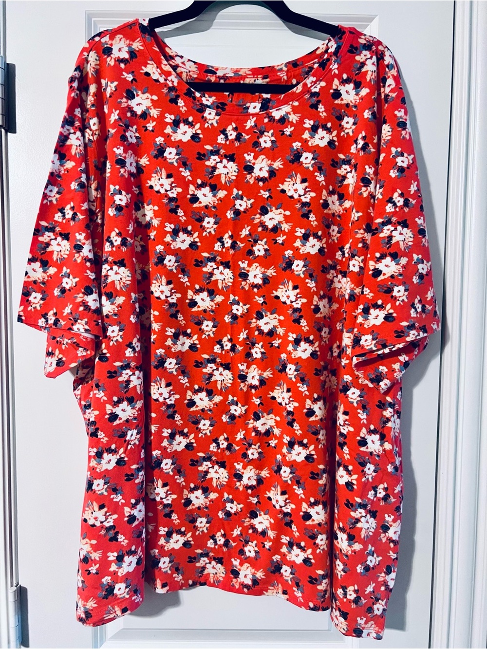 Floral Red Short Sleeve Top